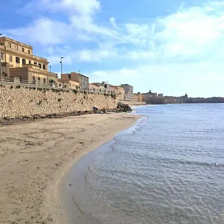 Torre Del Porto Bed & Breakfast