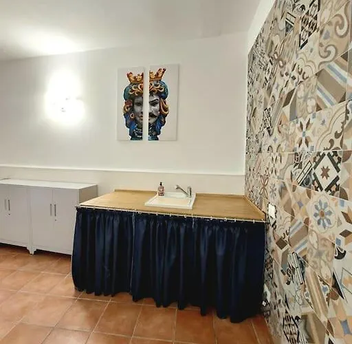 Oda ve Kahvaltı Torre Del Porto 3*