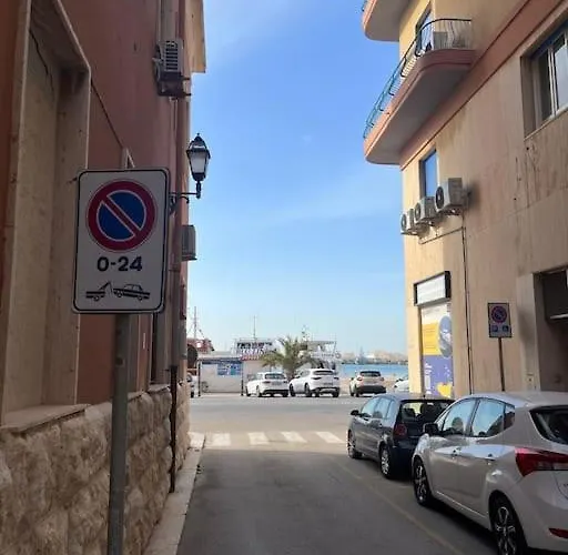 Oda ve Kahvaltı Torre Del Porto Trapani